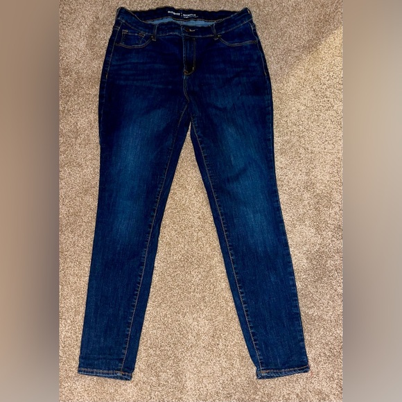Old Navy Denim - Old navy mid rise women’s skinny jeans size 14